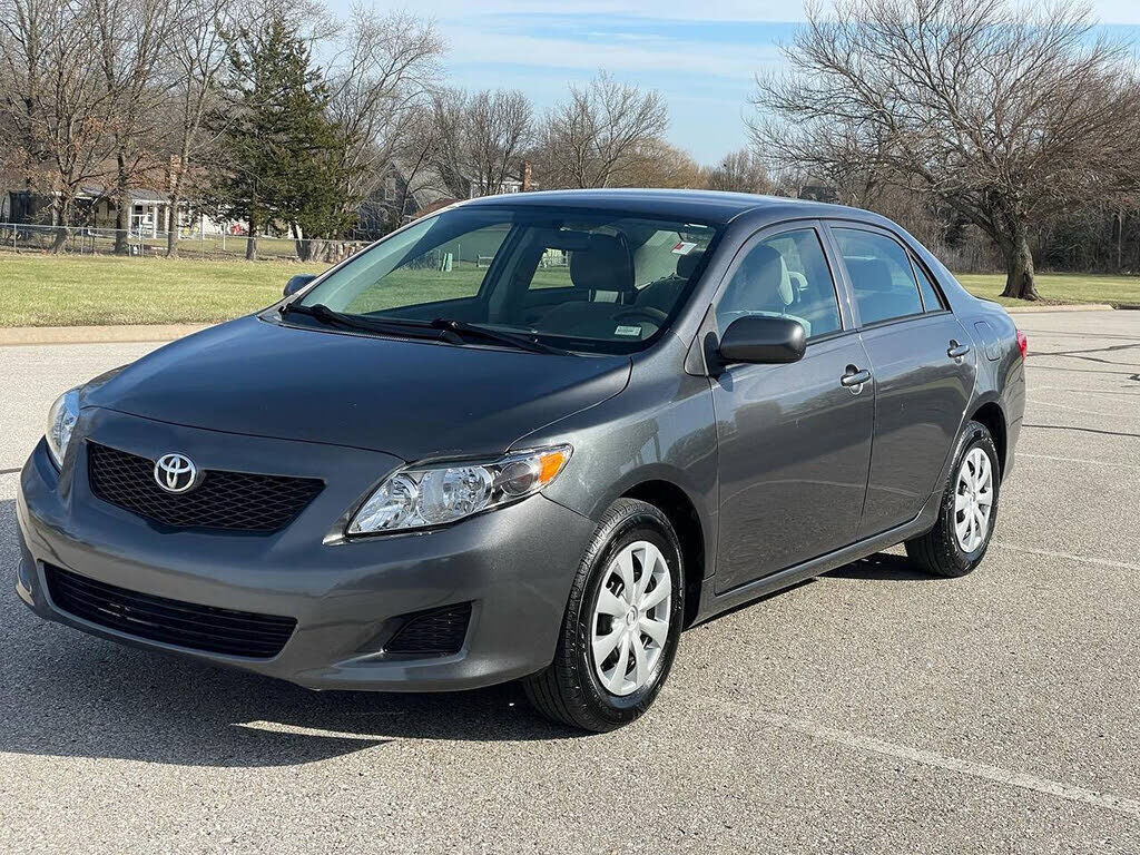 2010 TOYOTA Corolla
