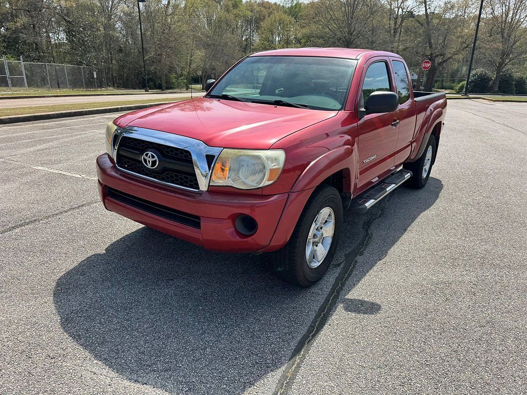 2011 TOYOTA Tacoma