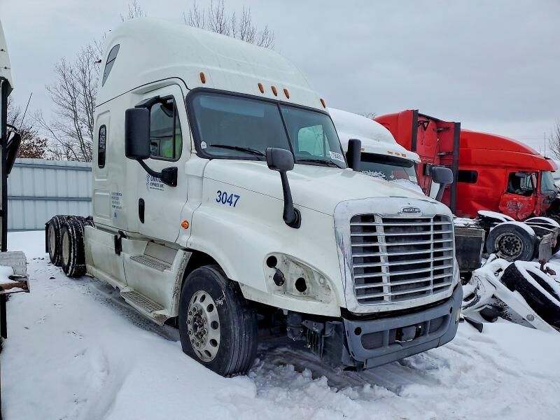 2019 FREIGHTLINER Cascadia