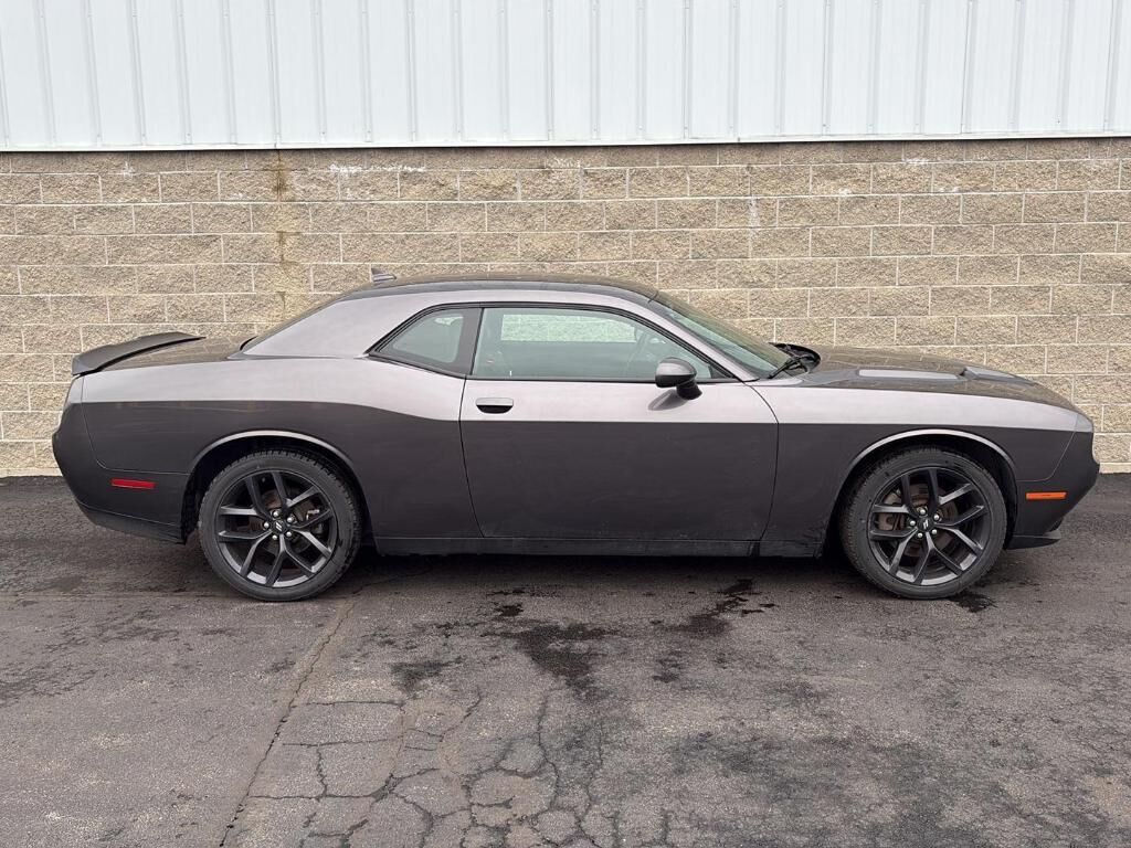 2021 DODGE Challenger