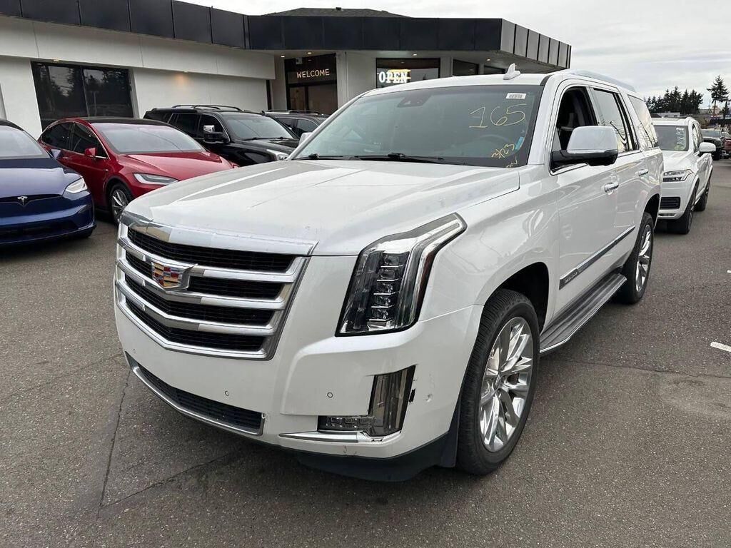 2018 CADILLAC Escalade
