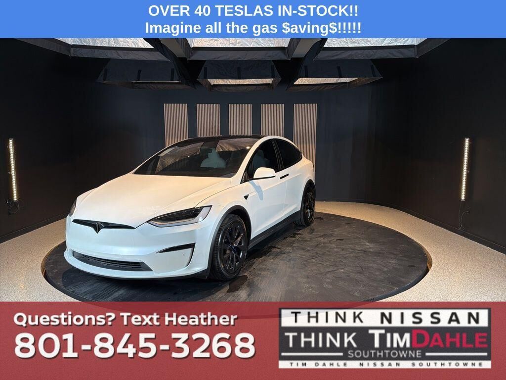 2022 TESLA Model X