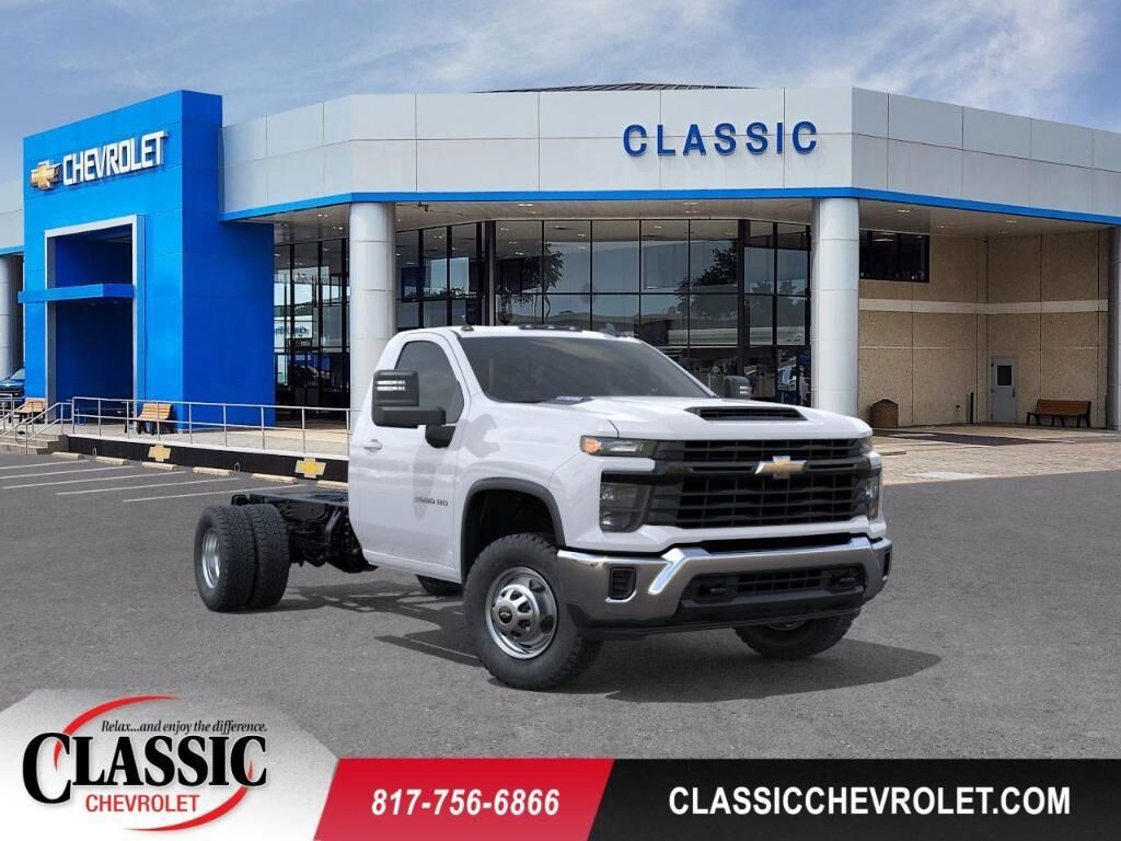 2026 CHEVROLET Silverado HD