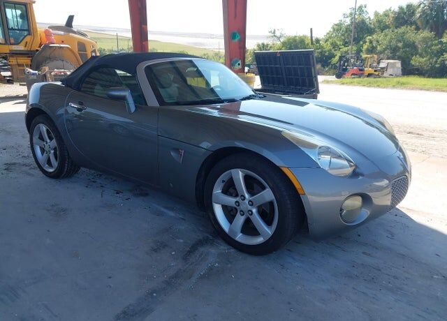 2006 PONTIAC Solstice