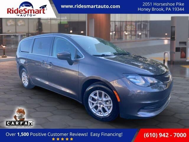 2023 CHRYSLER Voyager