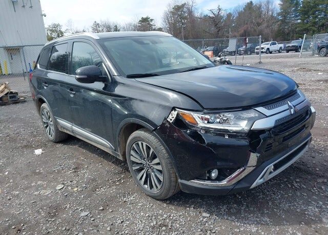 2020 MITSUBISHI Outlander