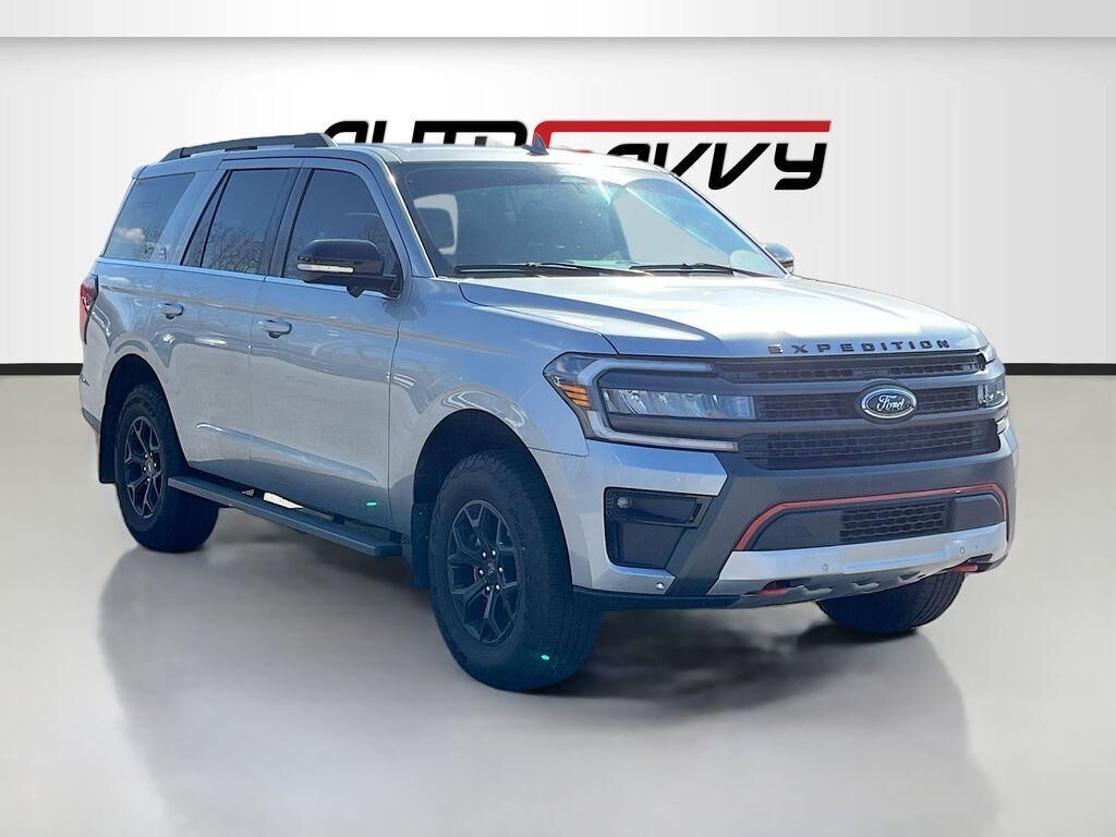 2023 FORD Expedition
