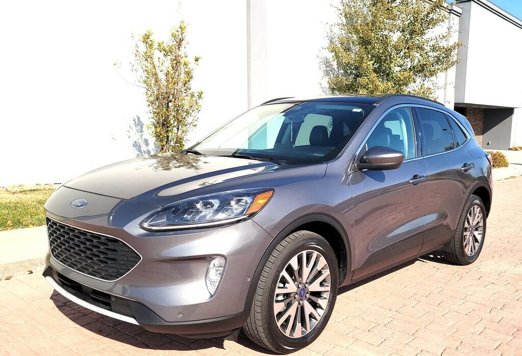 2021 FORD Escape