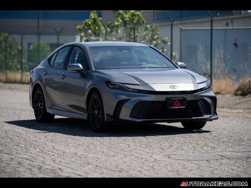 2025 TOYOTA Camry