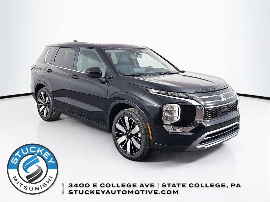 2026 MITSUBISHI Outlander