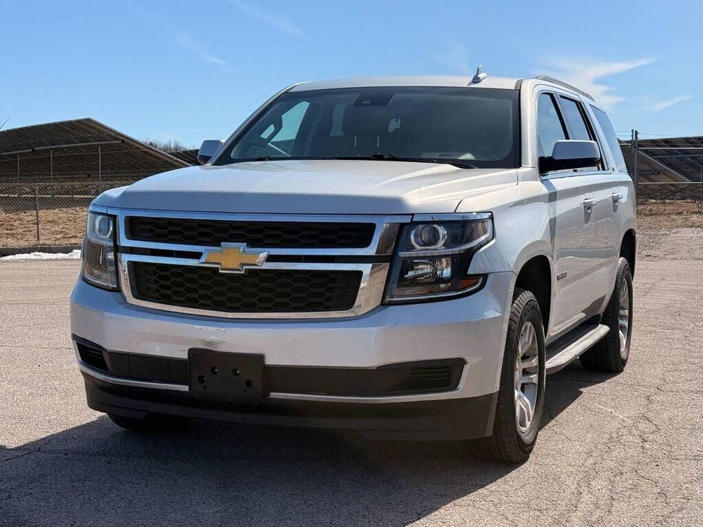 2017 CHEVROLET Tahoe