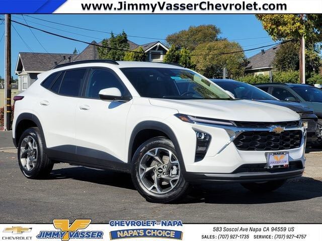 2026 CHEVROLET Trax