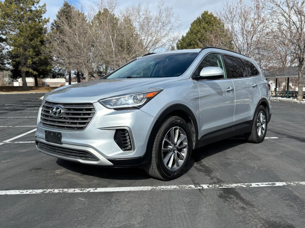 2017 HYUNDAI Santa Fe