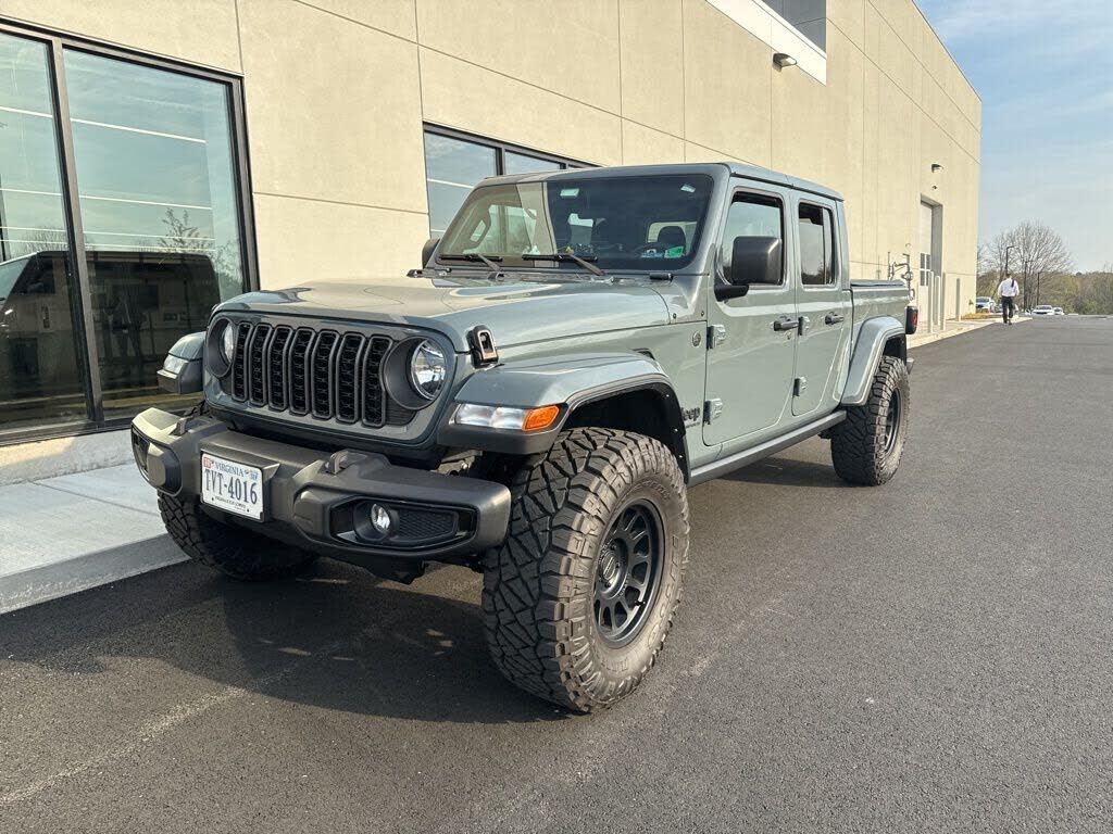 2024 JEEP Gladiator