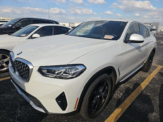 2024 BMW X4