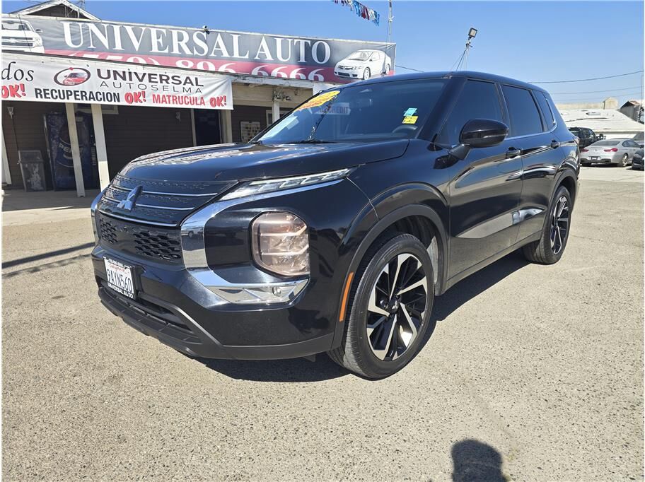 2022 MITSUBISHI Outlander