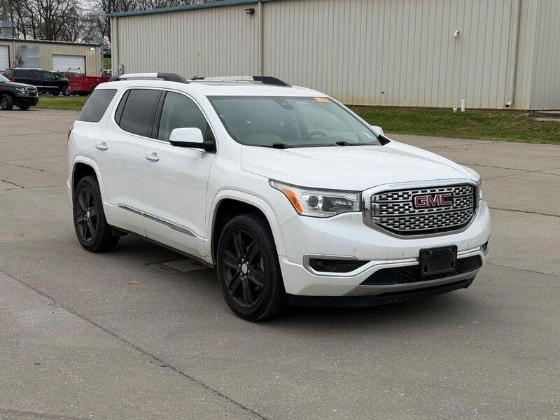 2017 GMC Acadia