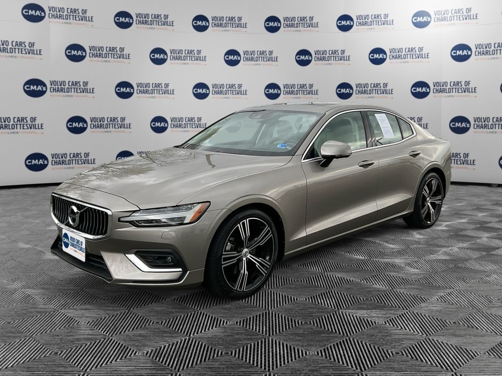 2020 VOLVO S60