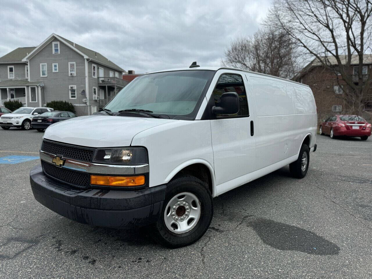 2021 CHEVROLET Express