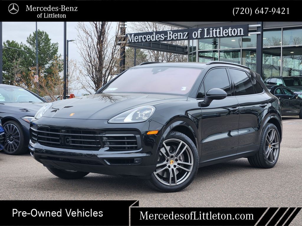 2023 PORSCHE Cayenne