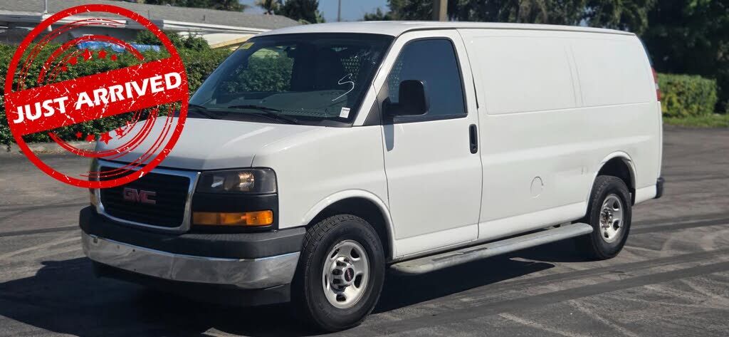 2017 GMC Savana