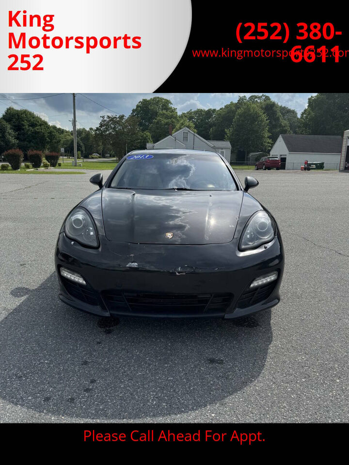 2013 PORSCHE Panamera