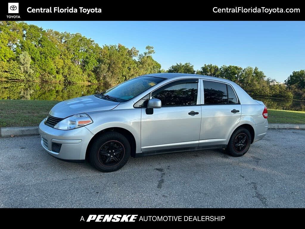 2009 NISSAN Versa