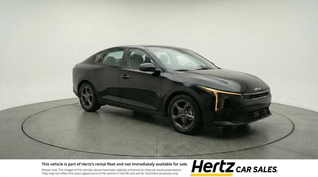2025 KIA K4