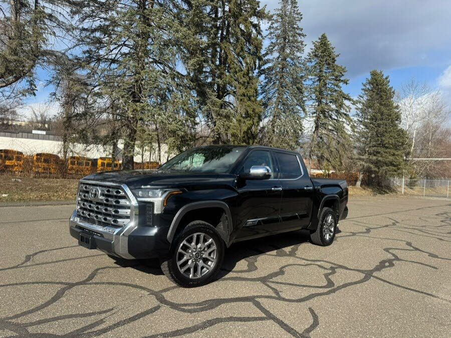 2023 TOYOTA Tundra