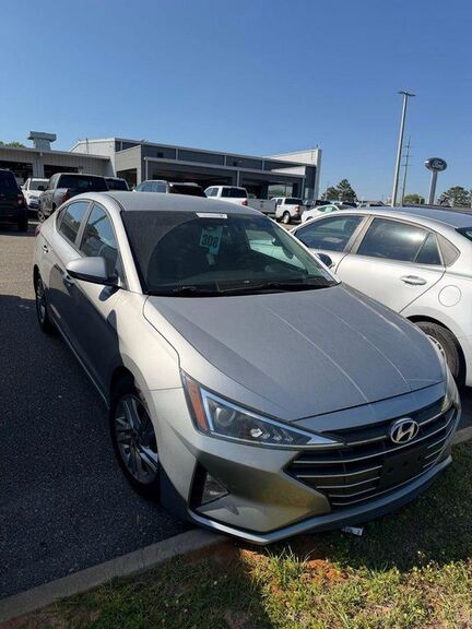 2020 HYUNDAI Elantra