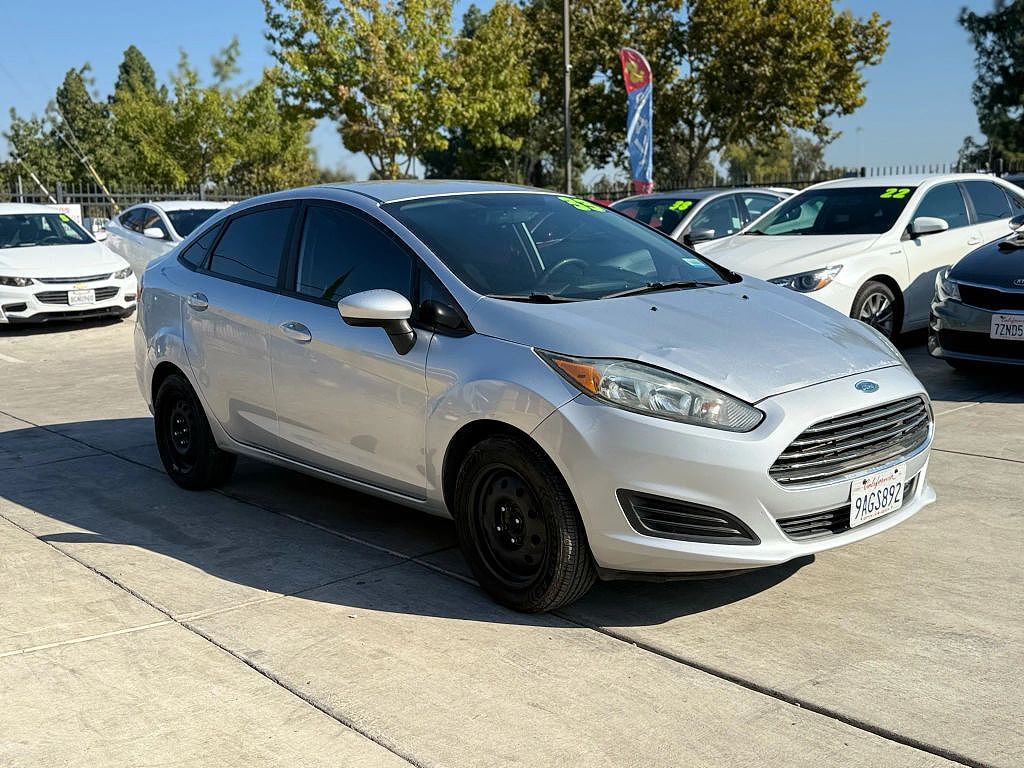 2016 FORD Fiesta