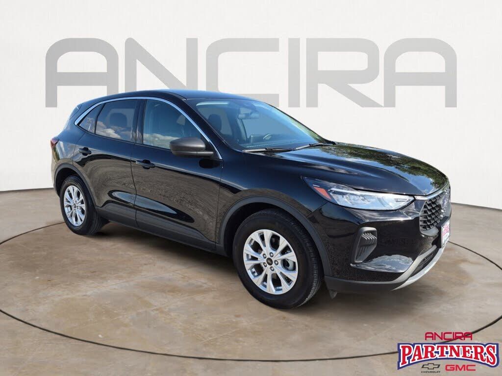 2024 FORD Escape