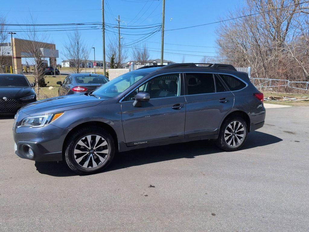 2016 SUBARU Outback