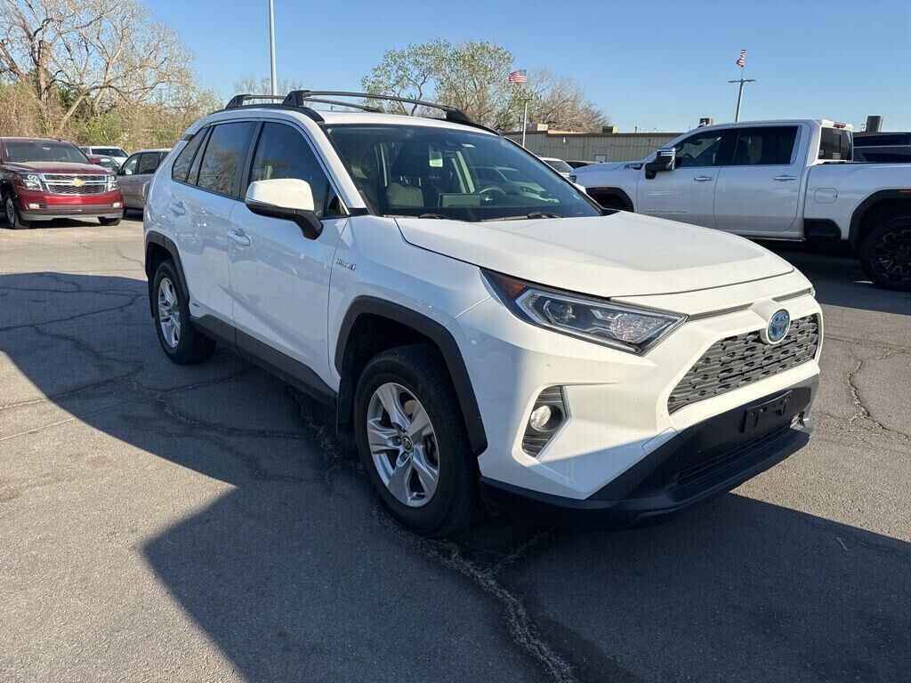 2021 TOYOTA RAV4