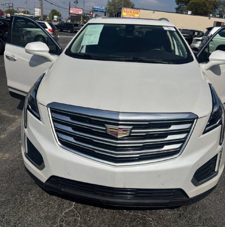 2017 CADILLAC XT5