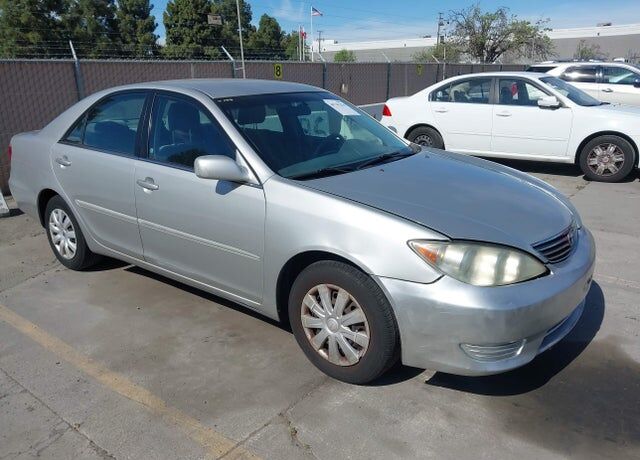 2006 TOYOTA Camry