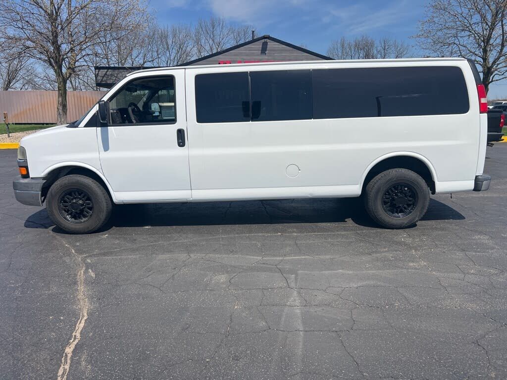2014 CHEVROLET Express