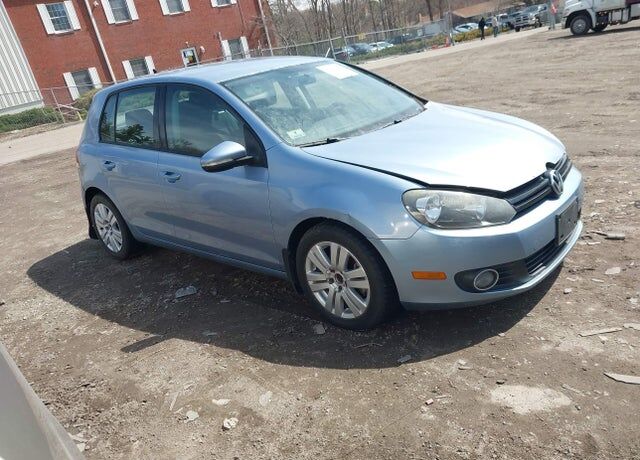 2012 VOLKSWAGEN Golf