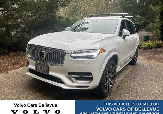 2023 VOLVO XC90