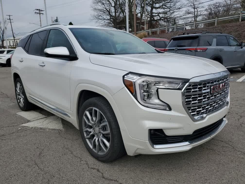 2023 GMC Terrain