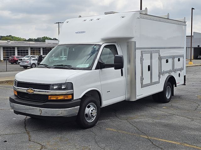 2026 CHEVROLET Express