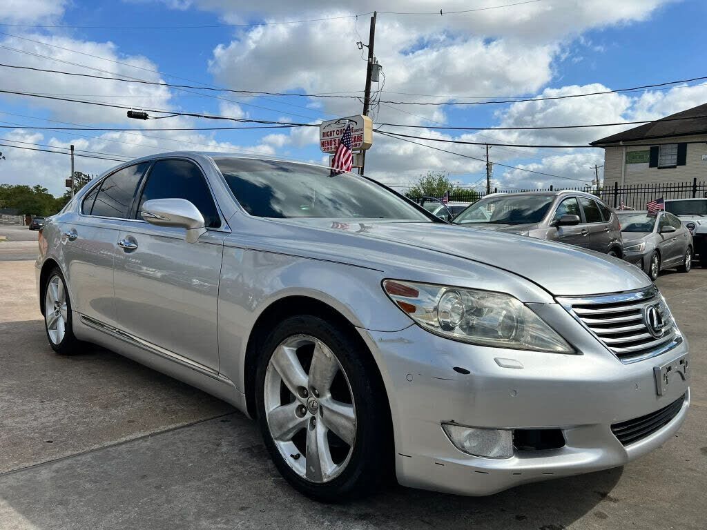 2010 LEXUS LS