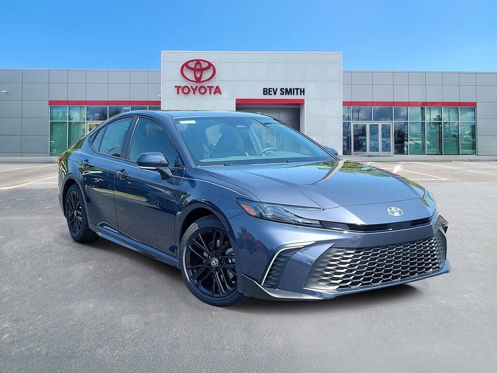 2026 TOYOTA Camry