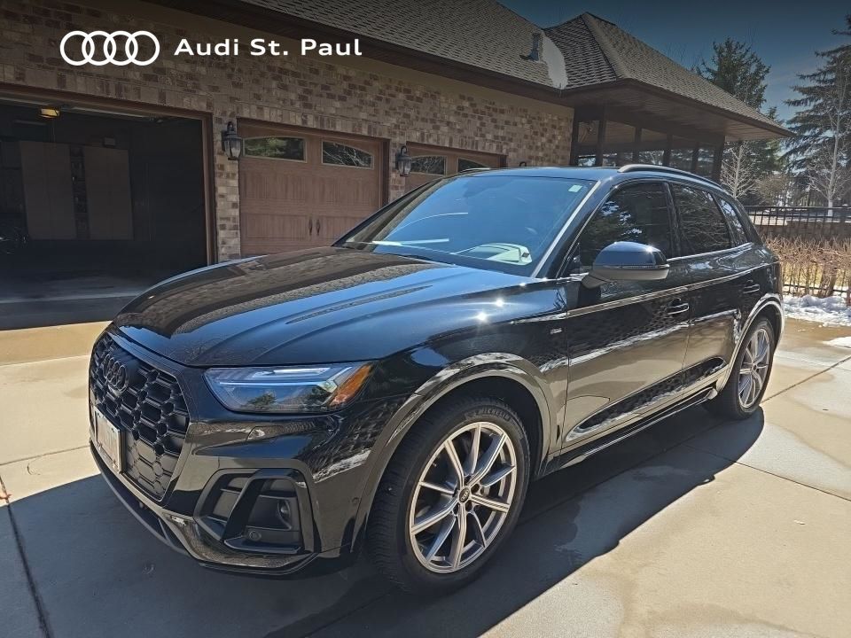 2023 AUDI Q5 e