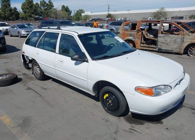 1999 FORD Escort