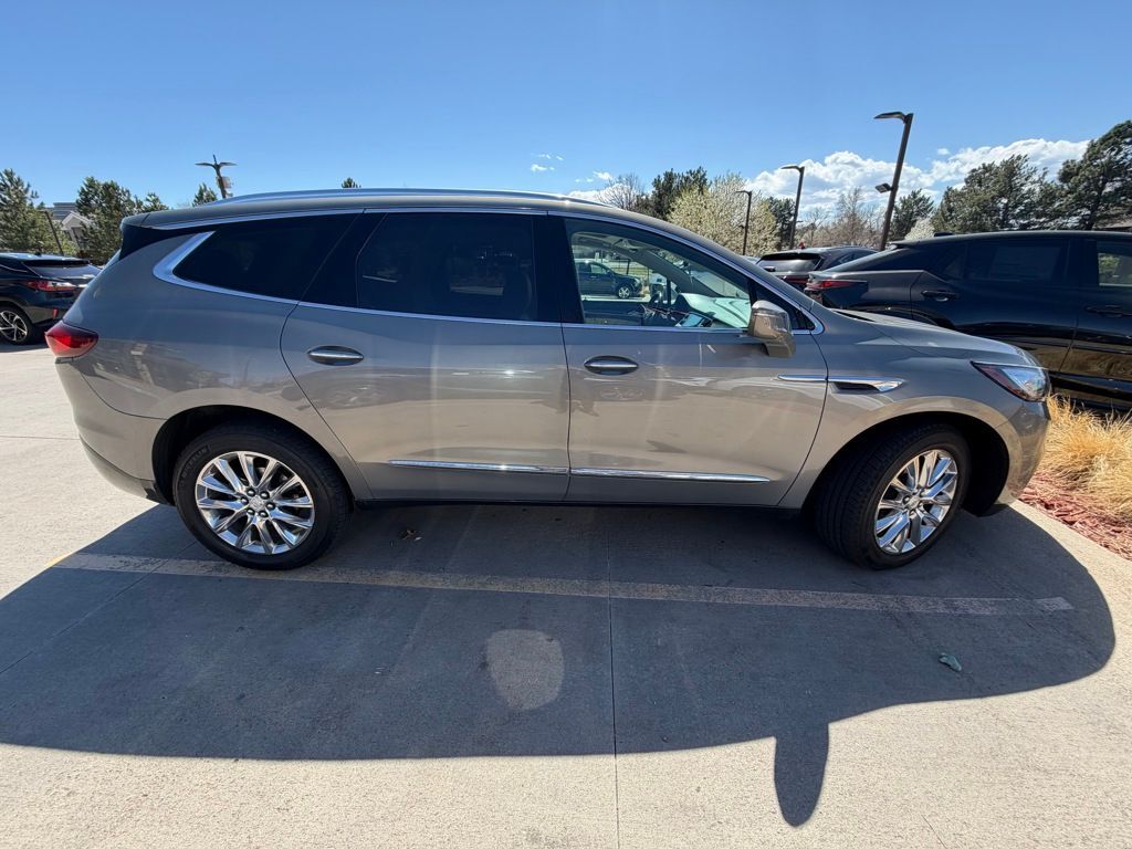 2018 BUICK Enclave
