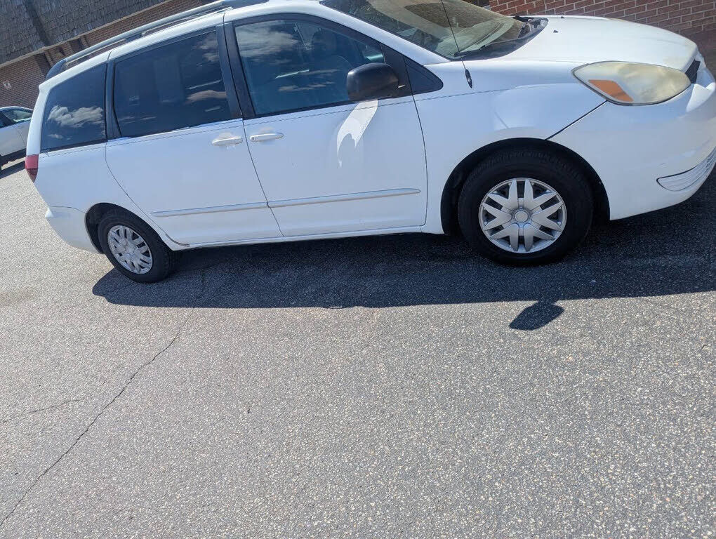 2005 TOYOTA Sienna