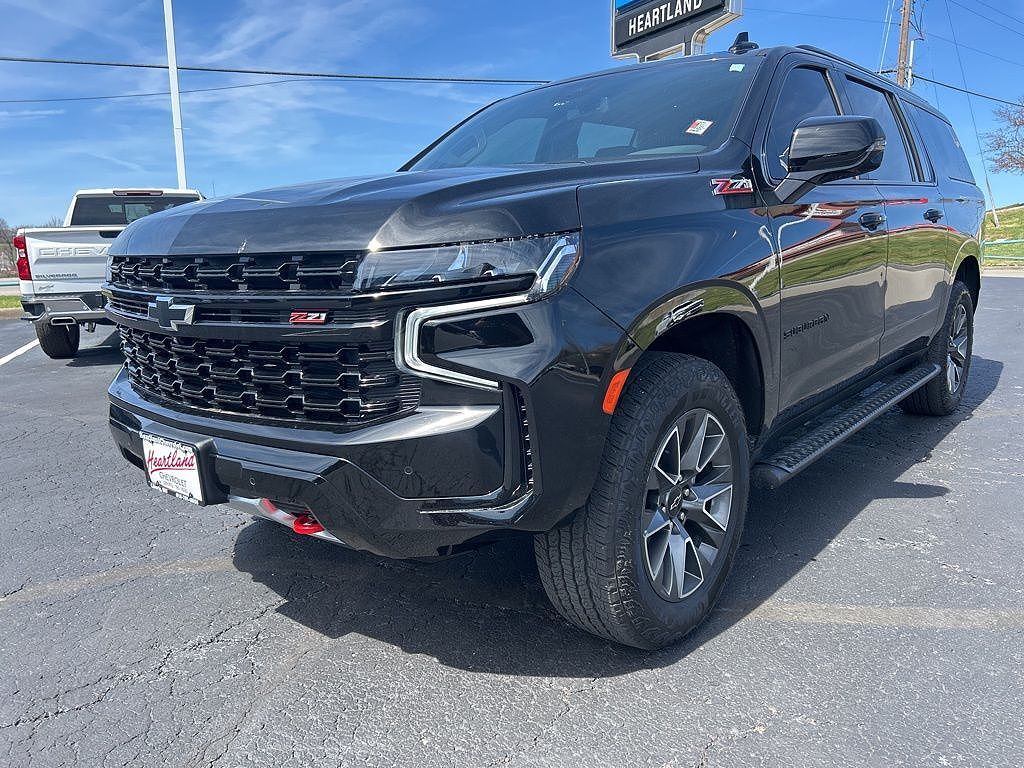 2024 CHEVROLET Suburban