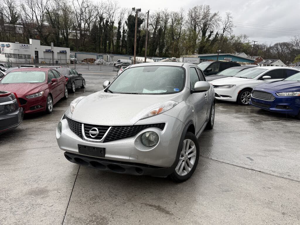 2011 NISSAN Juke