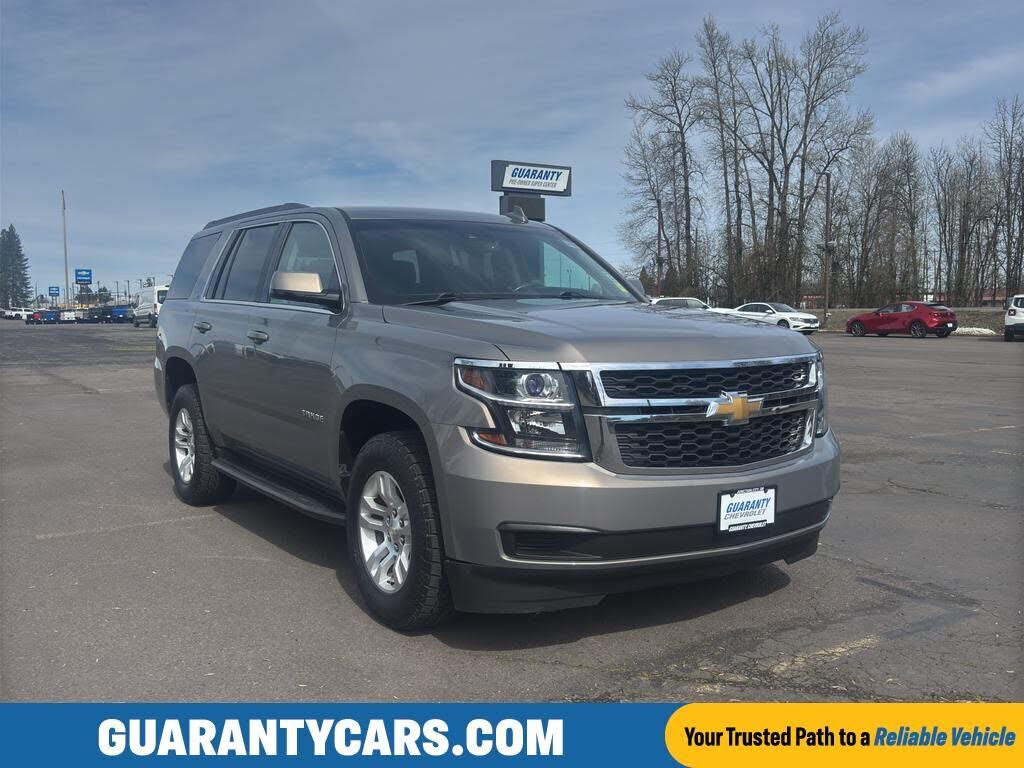 2017 CHEVROLET Tahoe